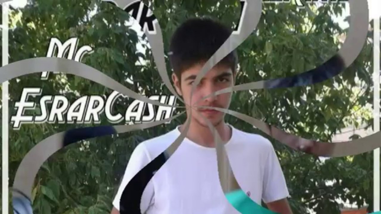 Mc EsrarCash - Kafam DumanLı 2oı3