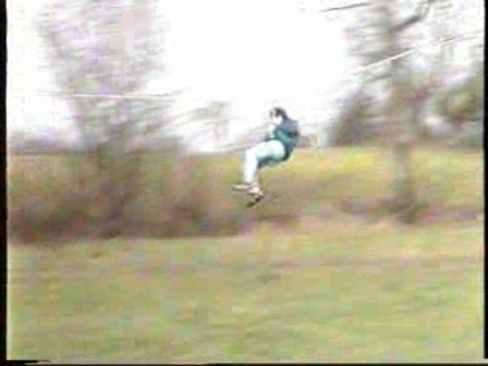 chute en tyrolienne (poulie) 2iem essai