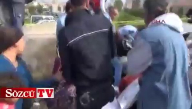 Cam silen 9 yaşındaki kız, otomobilin altında kaldı