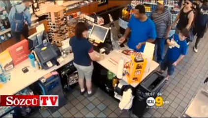 Kasiyer kızı yumrukladı