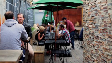 Czehoski - Queen West Restaurant in Toronto