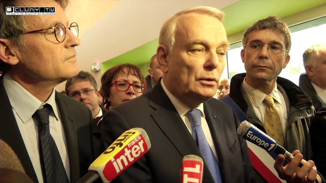 Rythmes scolaires : visite du Premier ministre à Cluny