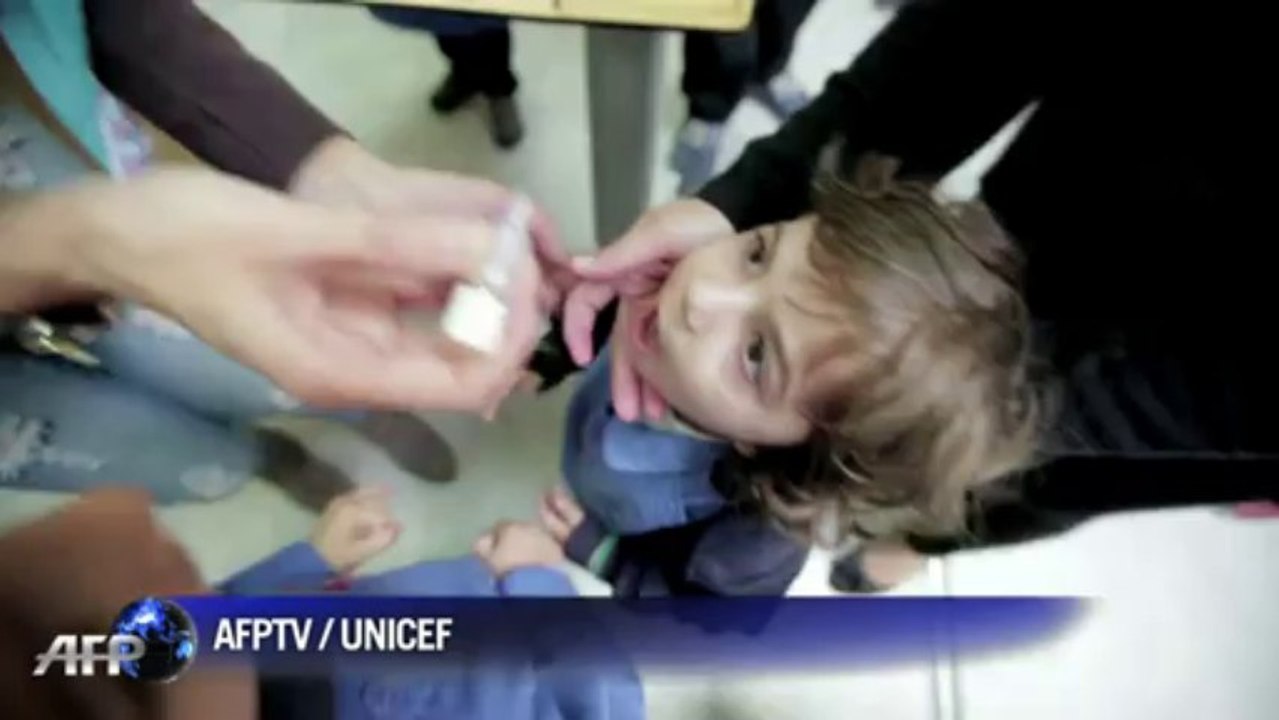 Lebanon: Syrian children refugees receive polio vaccine