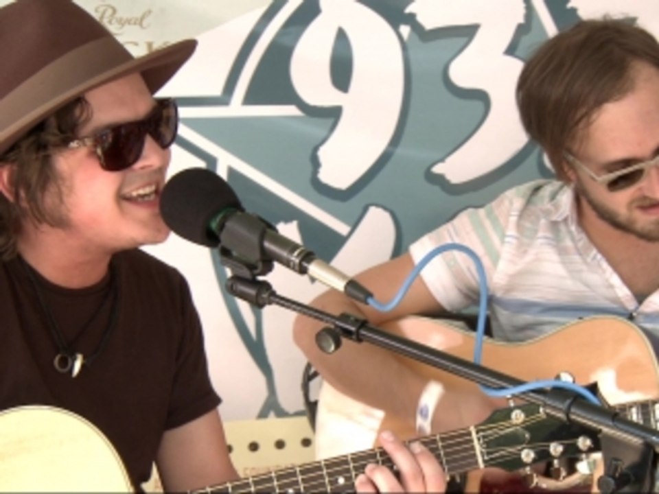 The Wild Feathers - The Ceiling (acoustic)