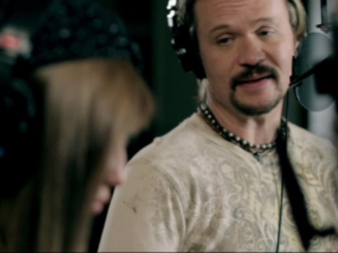 Travis Tritt feat. Tyler Reese Tritt - Sometimes Love Just Ain't Enough