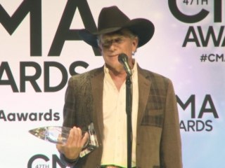 George Strait - Cowboy Might Be Riding Back In