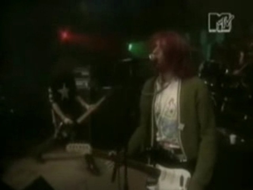 Nirvana-Territorial Pissing