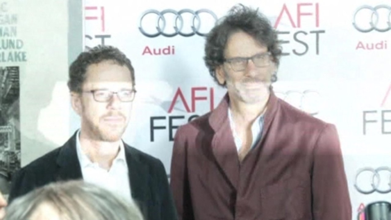 Goodman, Coen brothers hit the carpet for 'Llew...