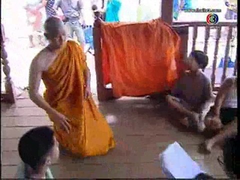 ทองเนื้อเก้า - สีสันบันเทิง 15/11/13