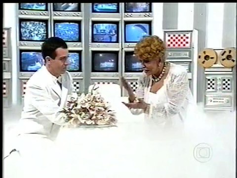 * CLAUDIA RAIA e EDSON CELULARI na novela Deus nos Acuda
