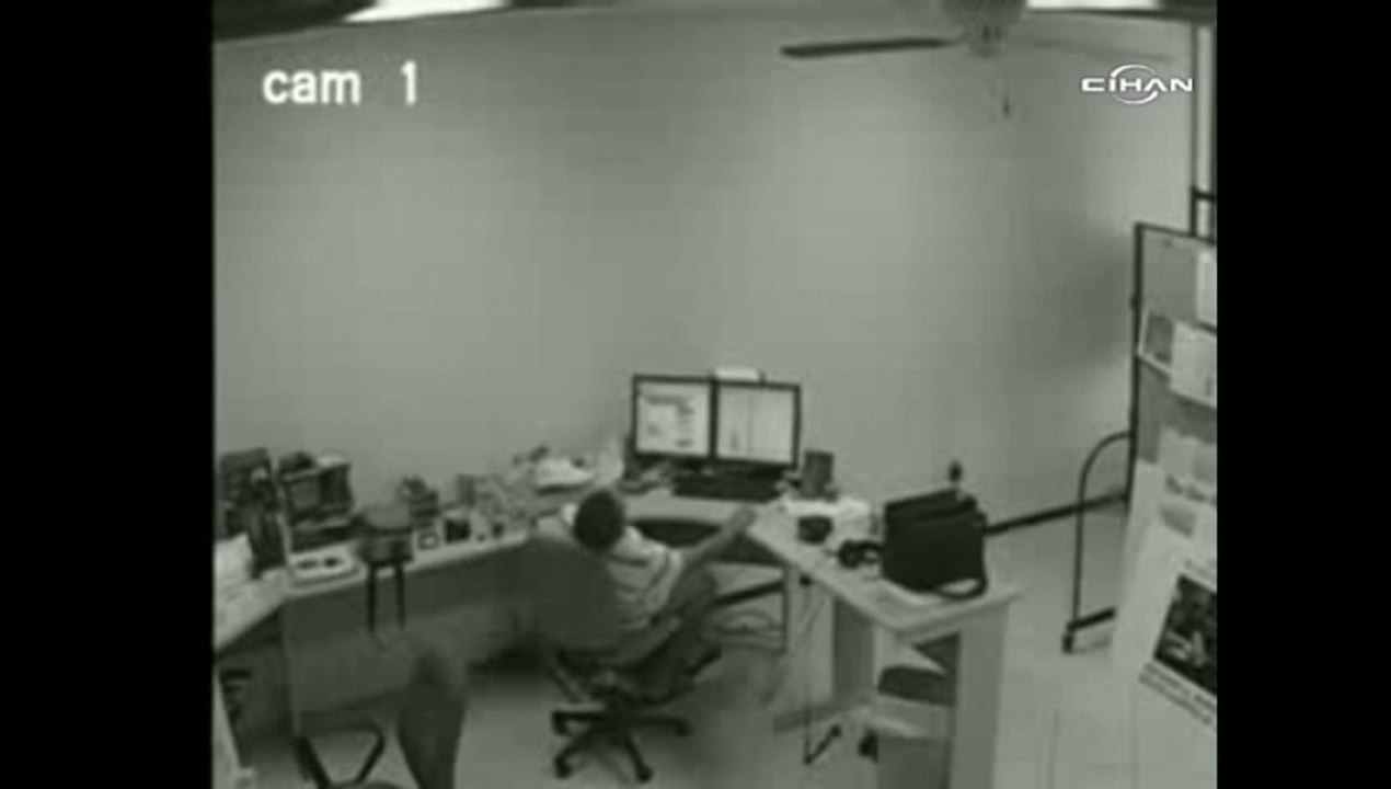 Rusya'da "uyuyan personel" tıklama rekoru kırıyor