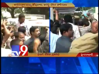 T-activists, Samaikhyavadis clash at Samaikhya Sabha