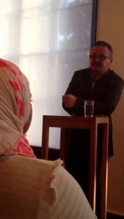 sonia khan Asking Q about Mirza Ghalib ( HILAL TOKER in Oslo )