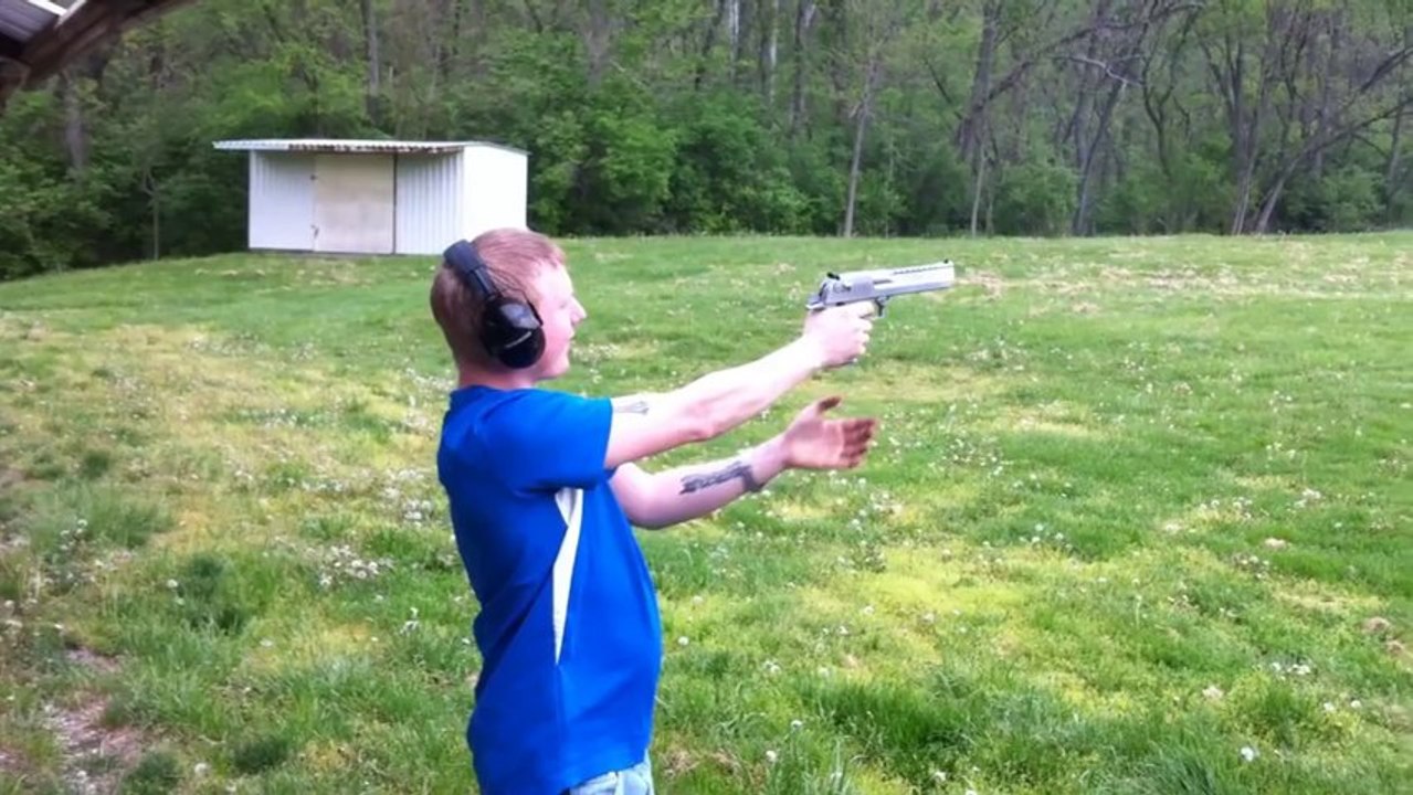 DESERT EAGLE- A day at the range!! R.I.P Yoteslaya