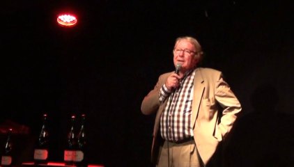 Remise à Noel Godin, l'entarteur, du  prix humour résistance