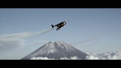 Jetman : premier vol au dessus de l'Asie