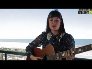 NAOMI BREE (BalconyTV)