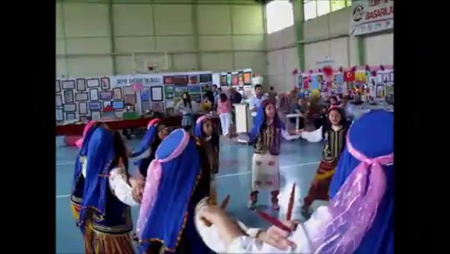 Geyve İlk-ortaokulu halk oyunları ekibi-Geyve Yöresi oyunları