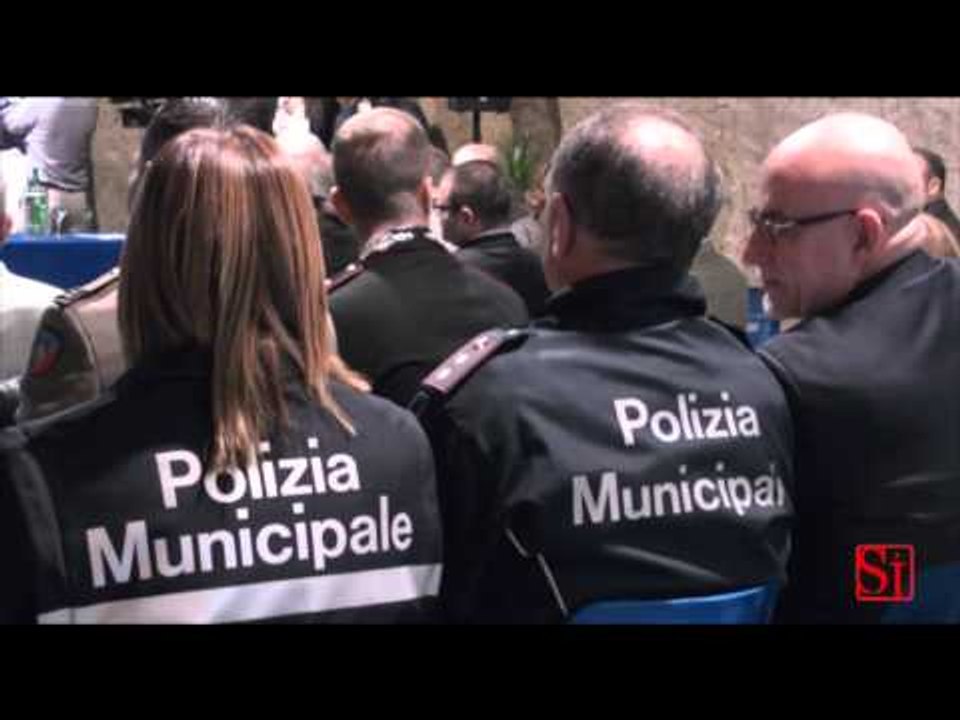 Napoli - Sicurezza stradale, 4^ edizione di "Sii Saggio, guida sicuro" -2- (15.11.13)