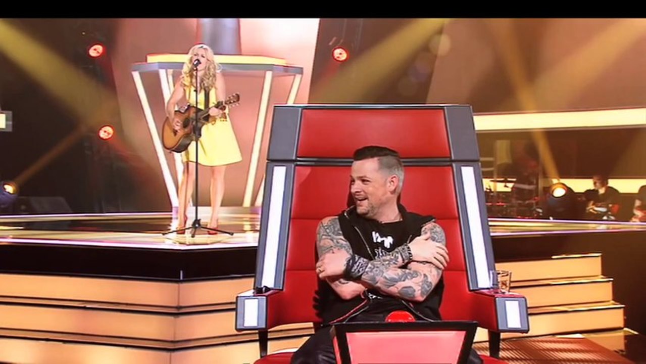 Michelle Cashman Sings Wicked Game  The Voice Australia Season 2