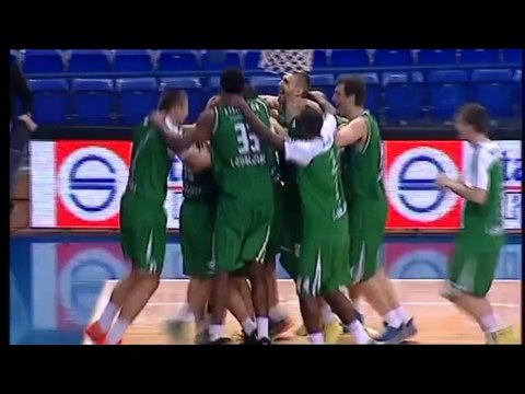 Basket : l'incroyable buzzer beater de Jakov Vladovic !