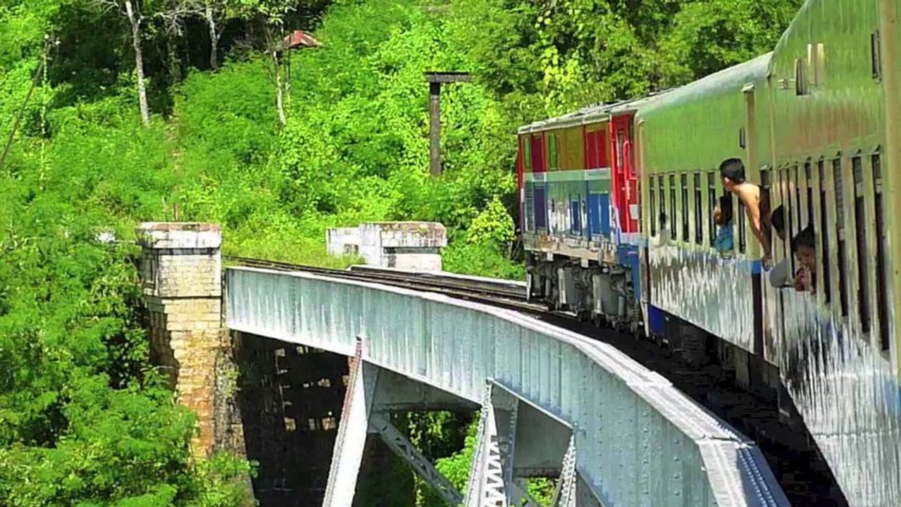 Viaduc du Goteik (Birmanie) // Goteik viaduct (Myanmar / Burma)