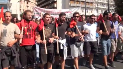 "Pan, educación, libertad", la revuelta estudiantil sigue viva en Grecia 40 años después