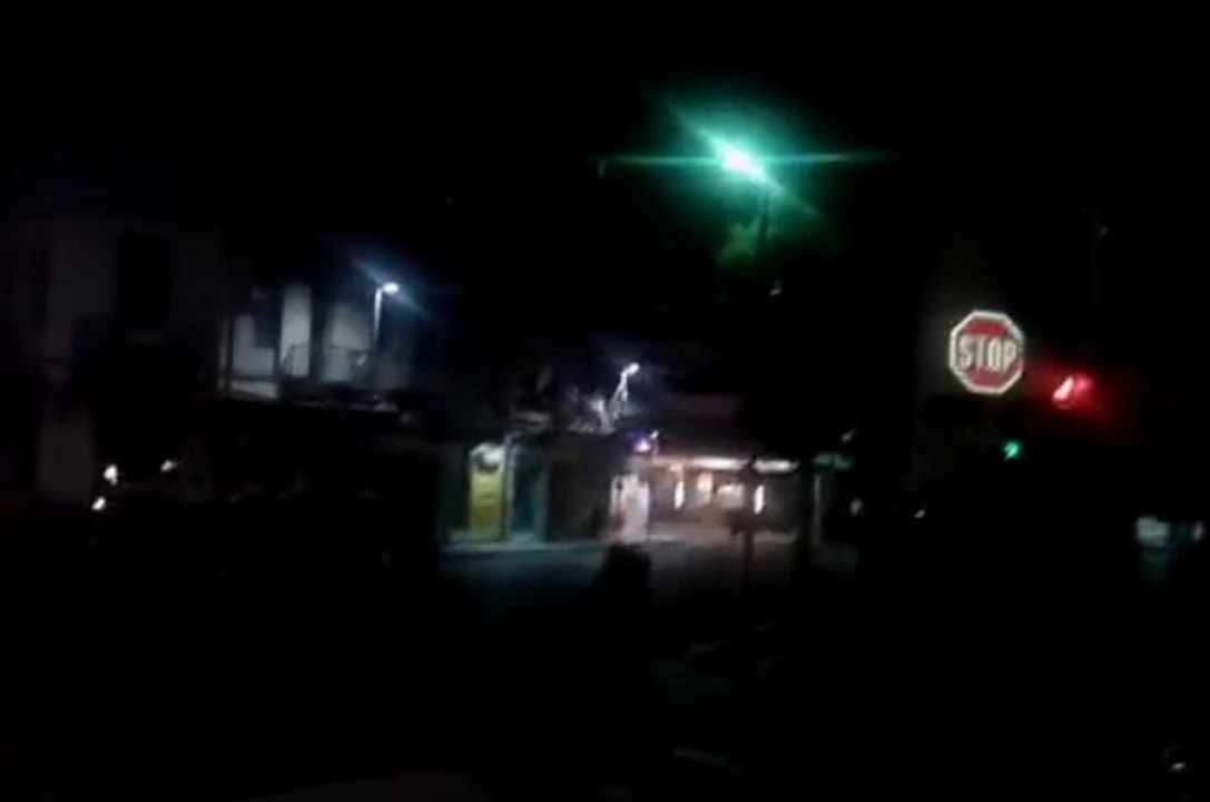 Μολότοφ και δακρυγόνα στην Πάτρα