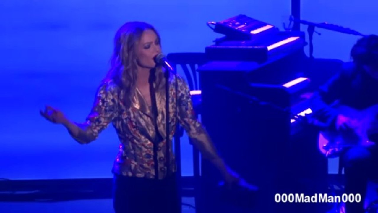Vanessa Paradis - Il y a - HD Live au Casino de Paris (13 Nov 2013)
