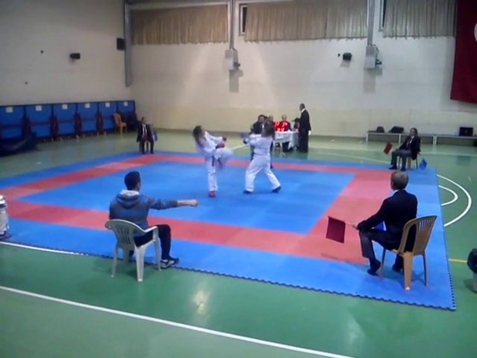 Güler Hacıfazlıoğlu 59 kilo genç bayanlar final maçı