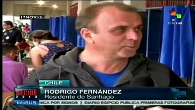 Votan miles de chilenos en los comicios de este domingo