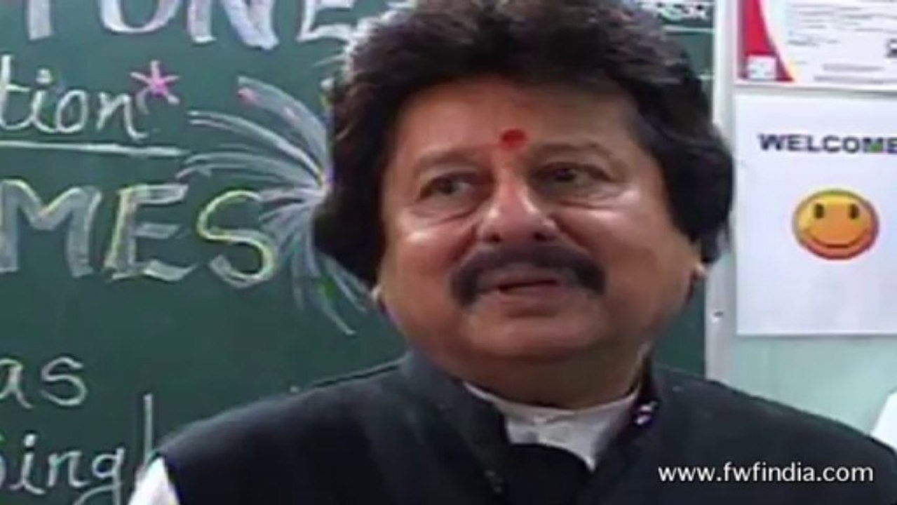 (Beat Bullet) Indian Musician Pankaj Udhas Support For Rural Children