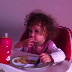 Je mange comme une grande !