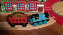 Cookie Monster Count' n Crunch with Thomas the Train, he CRASHES  feeding him Cookies