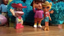 Cookie Monster Count' n Crunch visits Dora The Explorer Eating Kinder Egg Surprises with Barbie