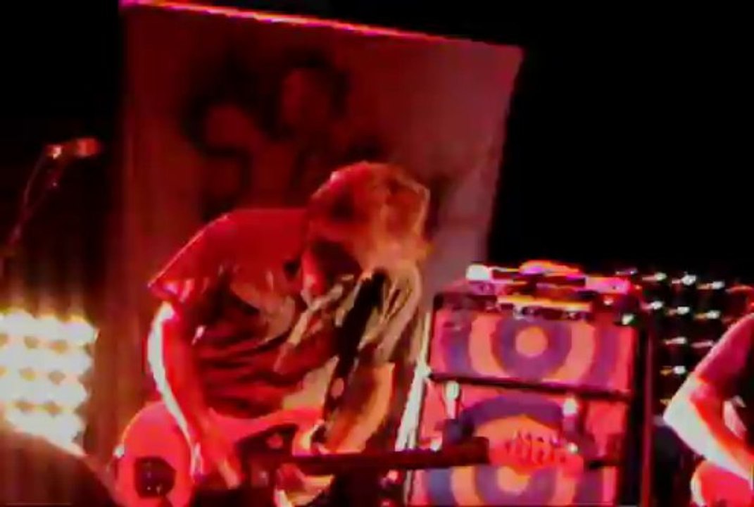 "Catholic Block" (Sonic Youth LIVE at the Vic 06/28/2009)