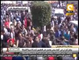 أنصار المعزول يعتدون على سيارات البث المياشر  بالتزامن مع محاكمة #مرسى
