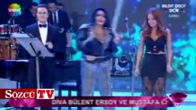 Bülent Ersoy ve pullu pantolonu