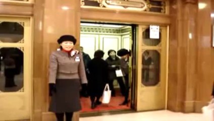 Japanese Elevator Lady - JapanRetailNews