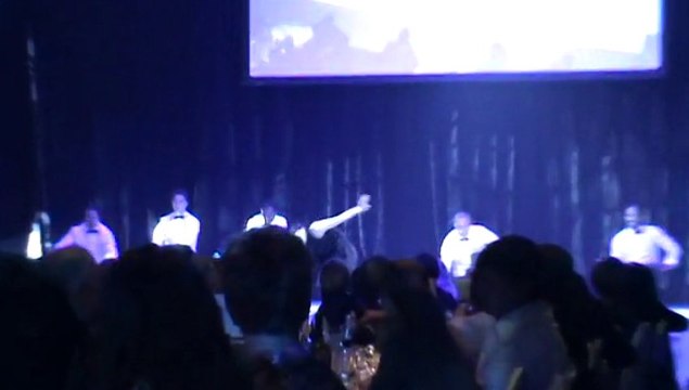 Dresden DER Touristik Galaabend im Eventwerk Come Closer 09.11.2013 Katalogvorstellung Event Onlinebuchung im Reisebüro Fella Hammelburg @ vip-reisen.de Tel. 09732-2600 Email info@fella.de ab 18.30 Uhr und am Wochenende unter 0171-2731400 Hubert