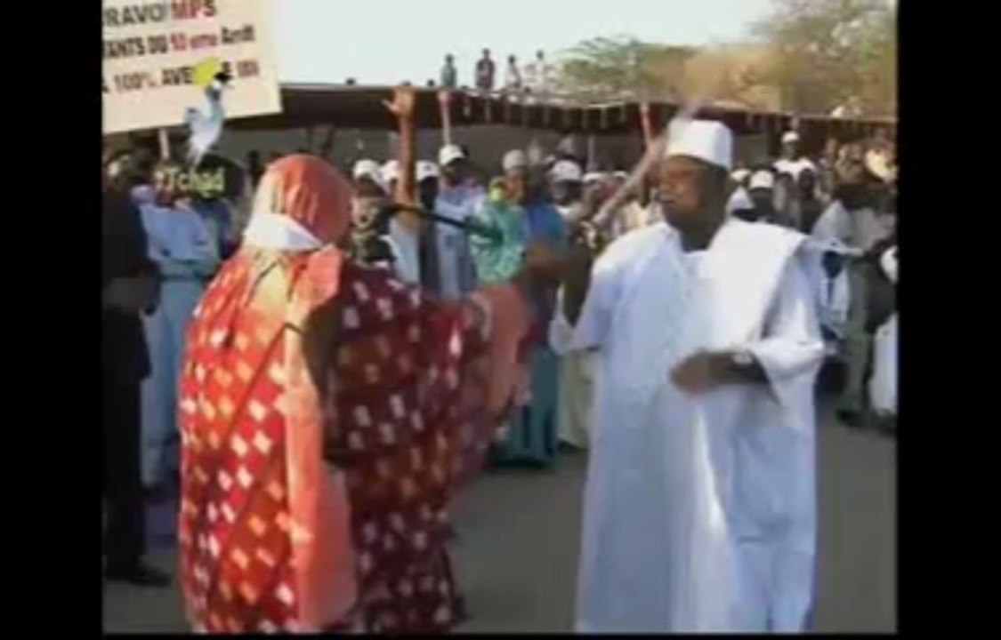 LE FLASH INFO JTV TCHAD FRANçAIS  ARABE DU 18 NOVEMBRE 2013 SUR TOL