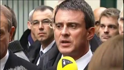 "On ne peut pas accepter qu'on s'en prenne à un journal", déclare Valls