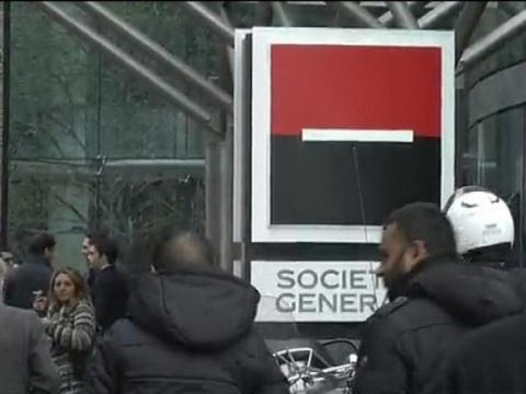 Tireur à la Société Générale: un homme rechargeait son fusil pour tirer à nouveau - 18/11