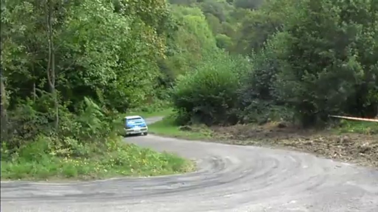 Impressionnant 2 roues de l'équipage KREYER-PFEMMERT au rallye Vosgien 2013 + ralenti