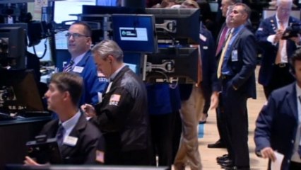 Dow Surpasses 16,000 Milestone on Fed-Friendly Policies 🚀