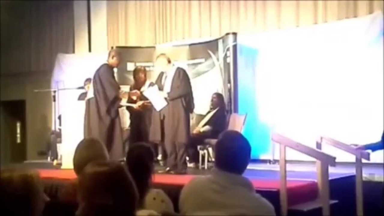 IMAGES: CEREMONIE DE COLLATION DES GRADES DE VOTRE SERVITEUR YM PP2BB