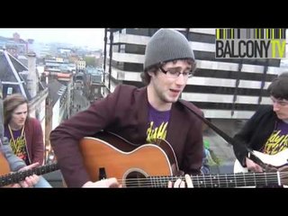 SHES A BEAUTY (BalconyTV)