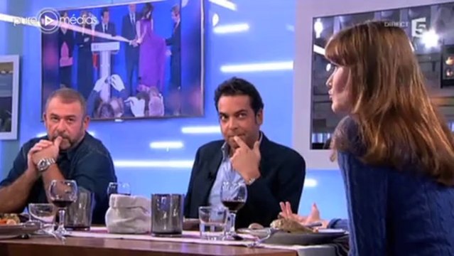 Carla Bruni-Sarkoy tacle Patrick Cohen dans C à vous