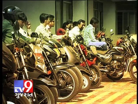 RTOs run out of High Security Number Plates, Ahmedabad & Surat - Tv9 Gujarat