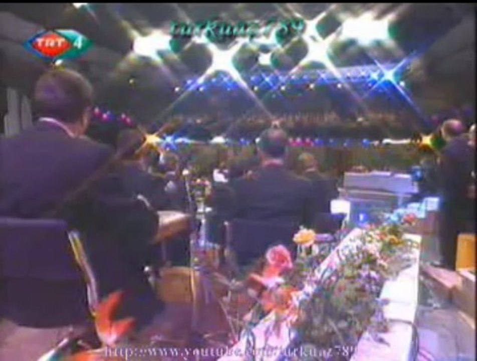 TRT TSM SEYİRCİLER KOROSU-Olmaz ilaç sîne-i sâd-pâreme